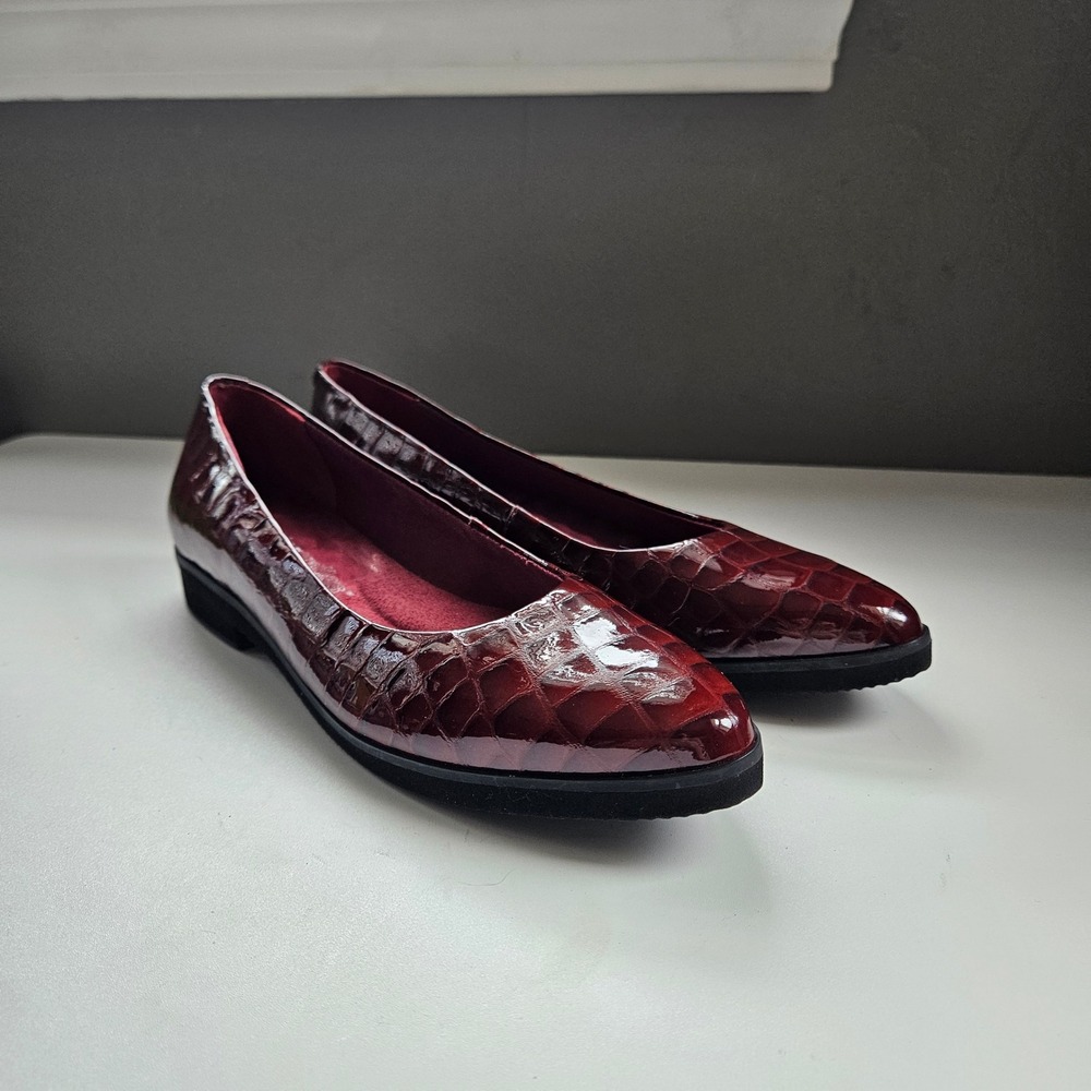 Burgundy Croc Flats 7N Almond Toe Embossed Patent Leather Shoes Office Comfort